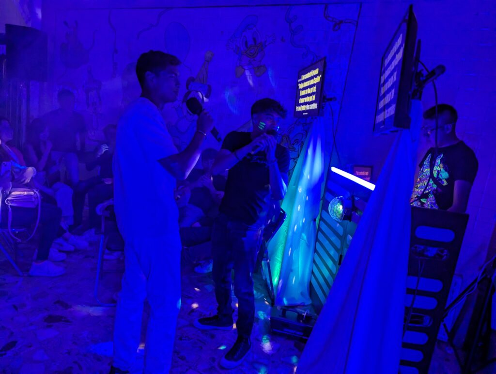 PXL_20231112_011341848