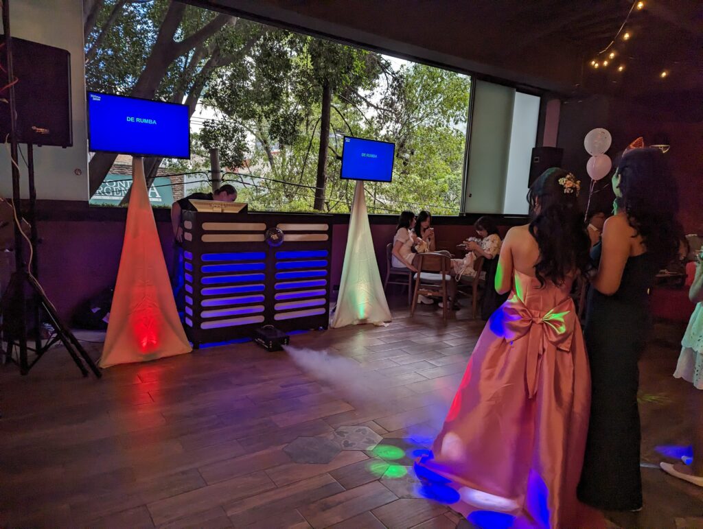 PXL_20240525_235947347